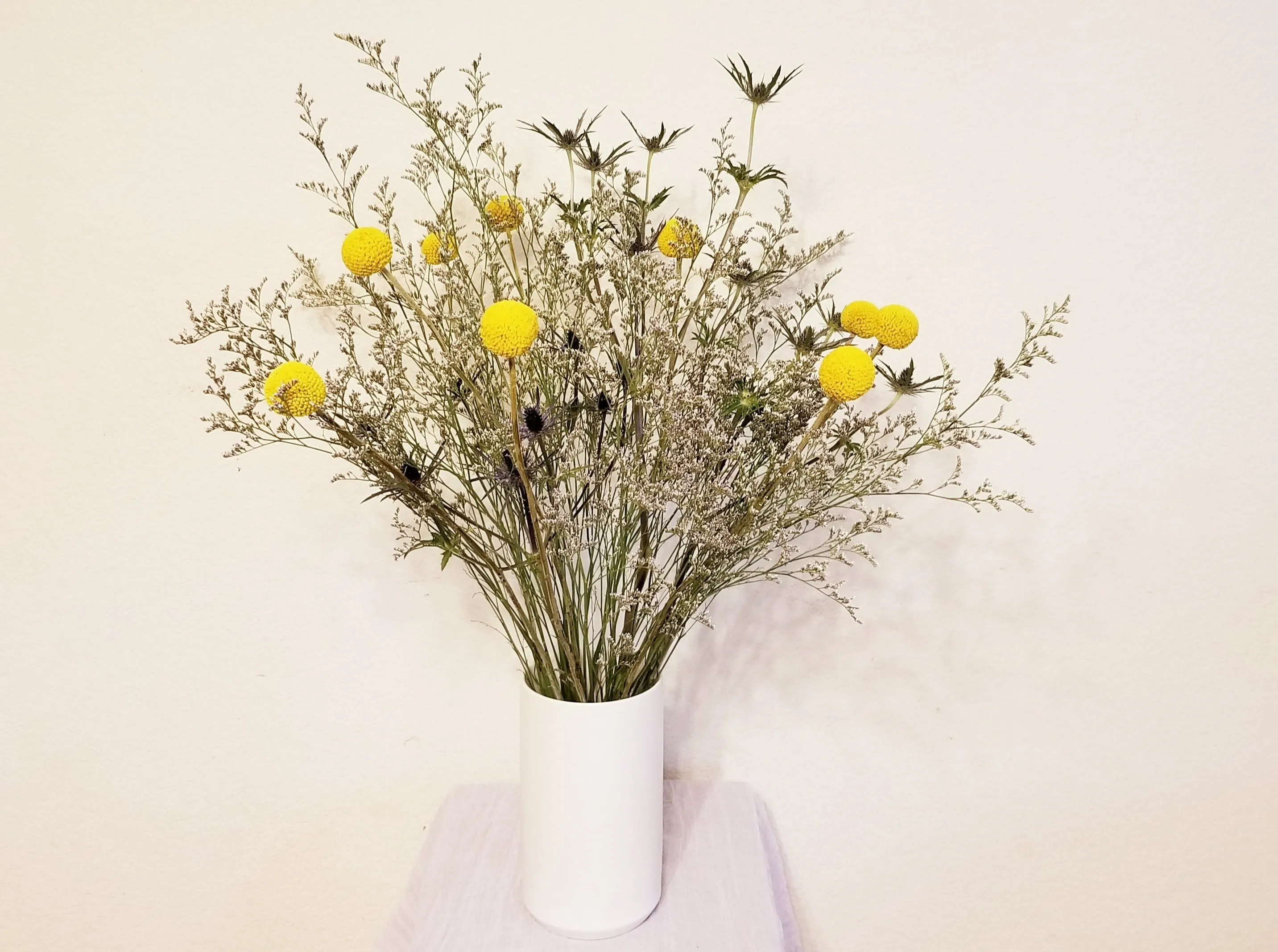 Contemporary Floral Arrangement (Dried Flowers)