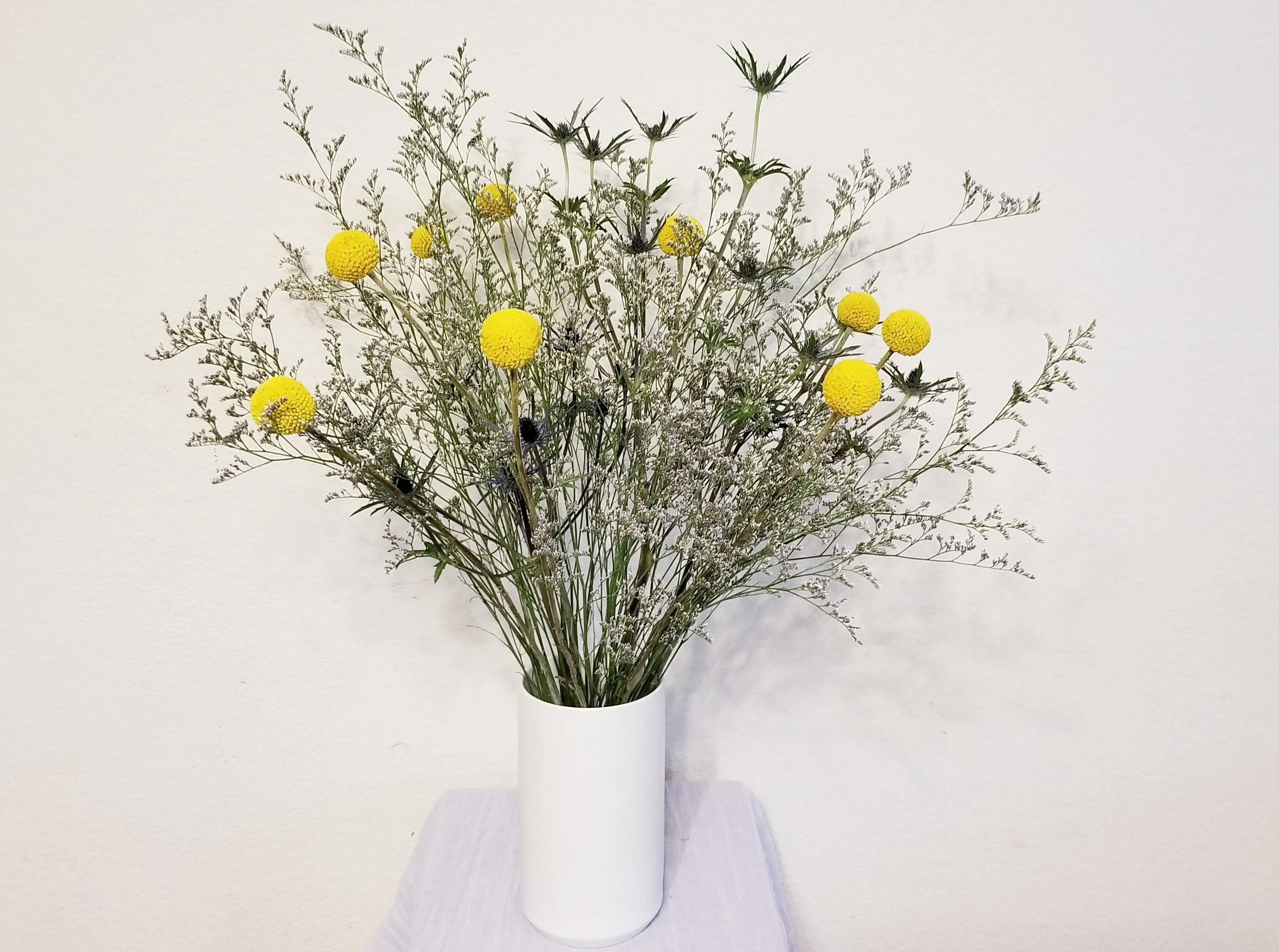 Contemporary Floral Arrangement (Dried Flowers)