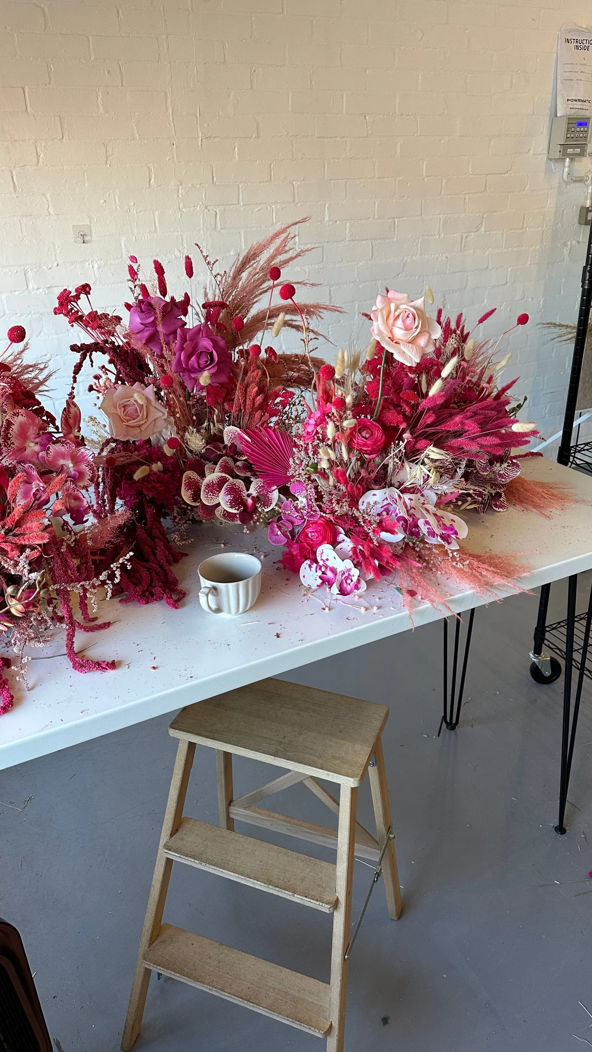 Dried & Artificial Flowers Top Table Centerpiece - Hot Pink