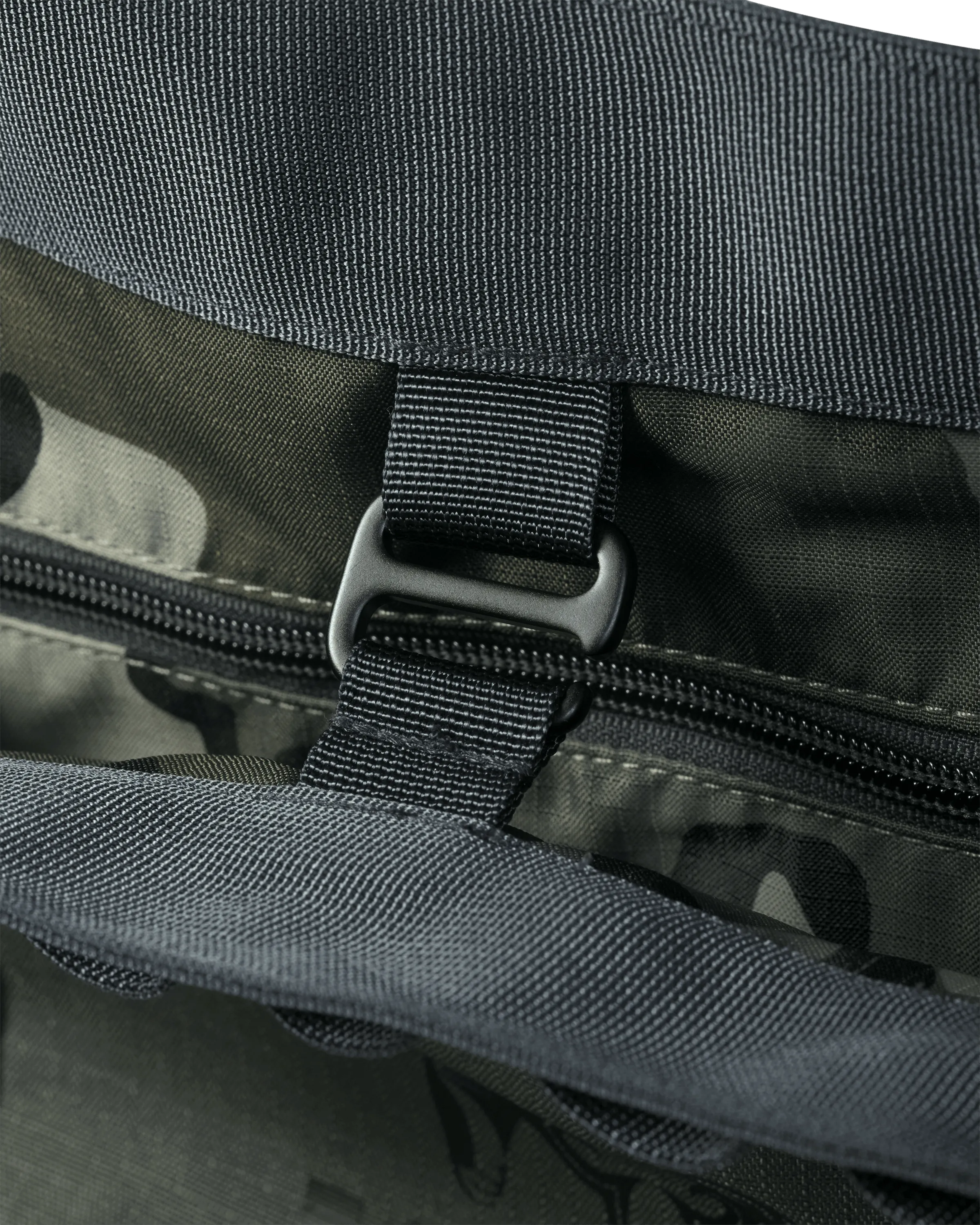 KUIU CORDURA® 1850 Tote Bag | Gunmetal