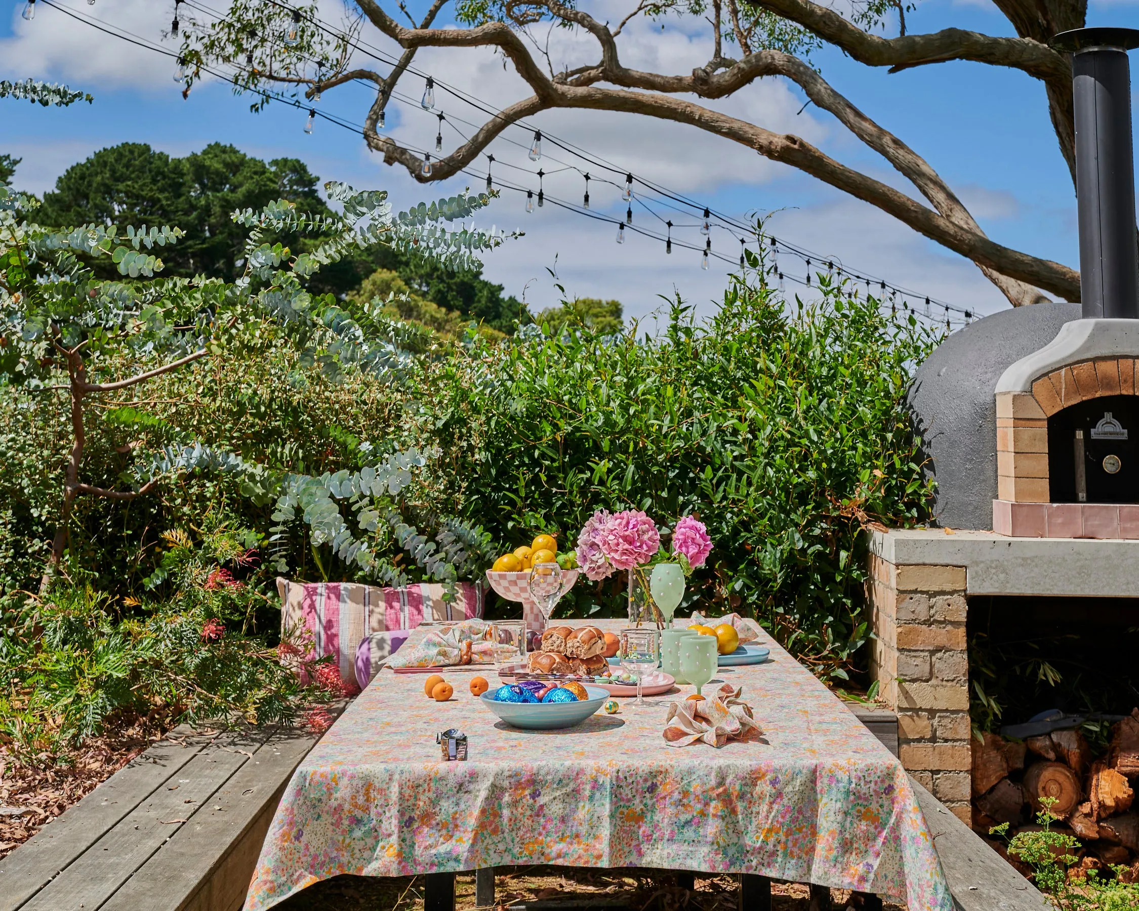 Little Bit Ditsy Round Linen Tablecloth