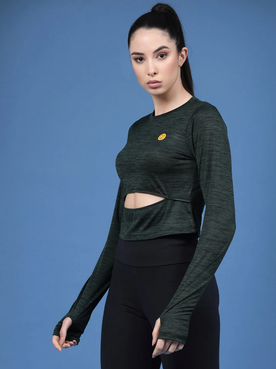 Solid Full Sleeves Round Neck Slim Fit Women Active Wear Crop Top