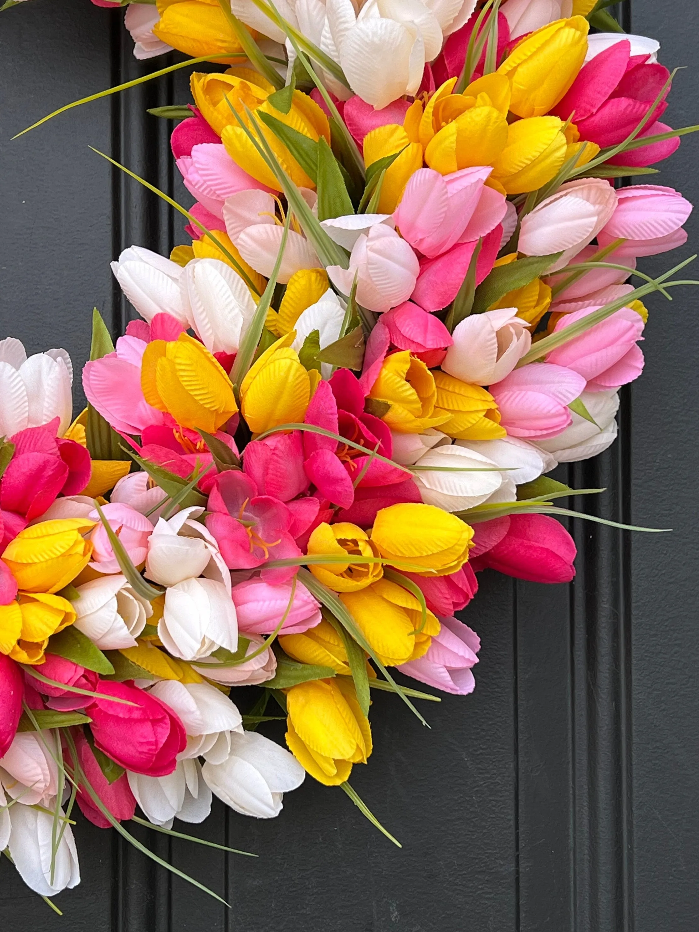 Strawberry Lemonade Tulip Wreath