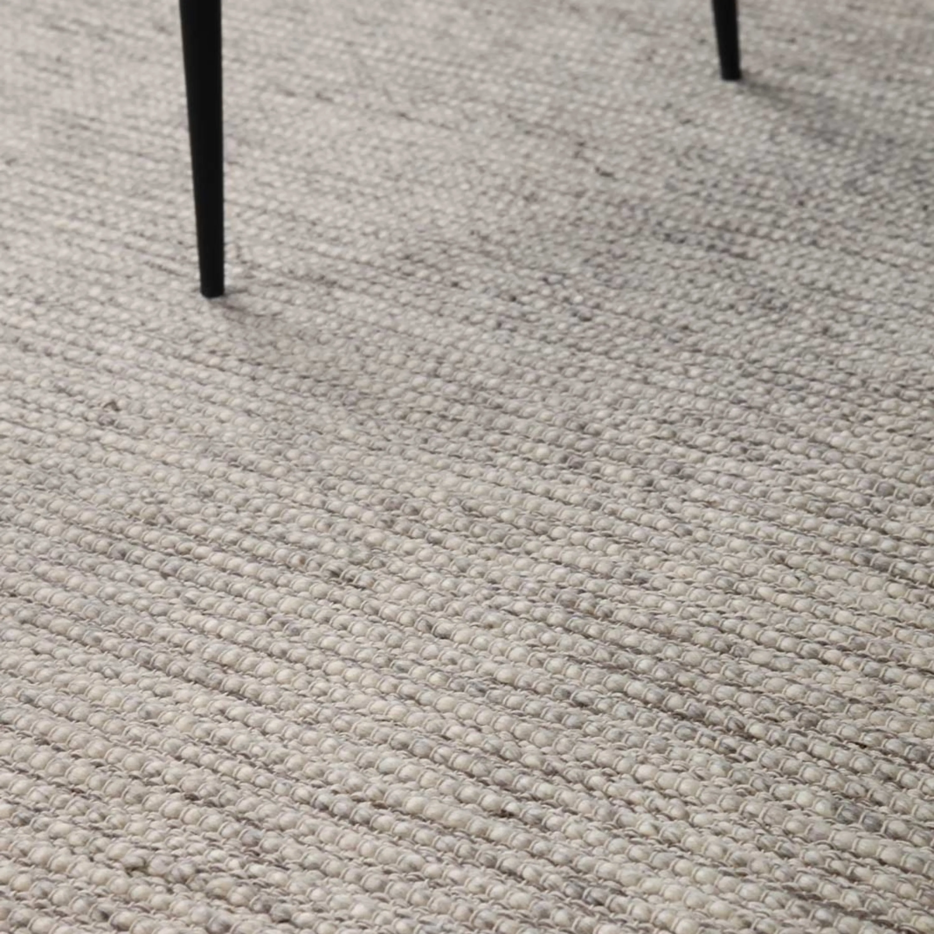 Xylo Rug - Natural / Silver 300cm x 400cm