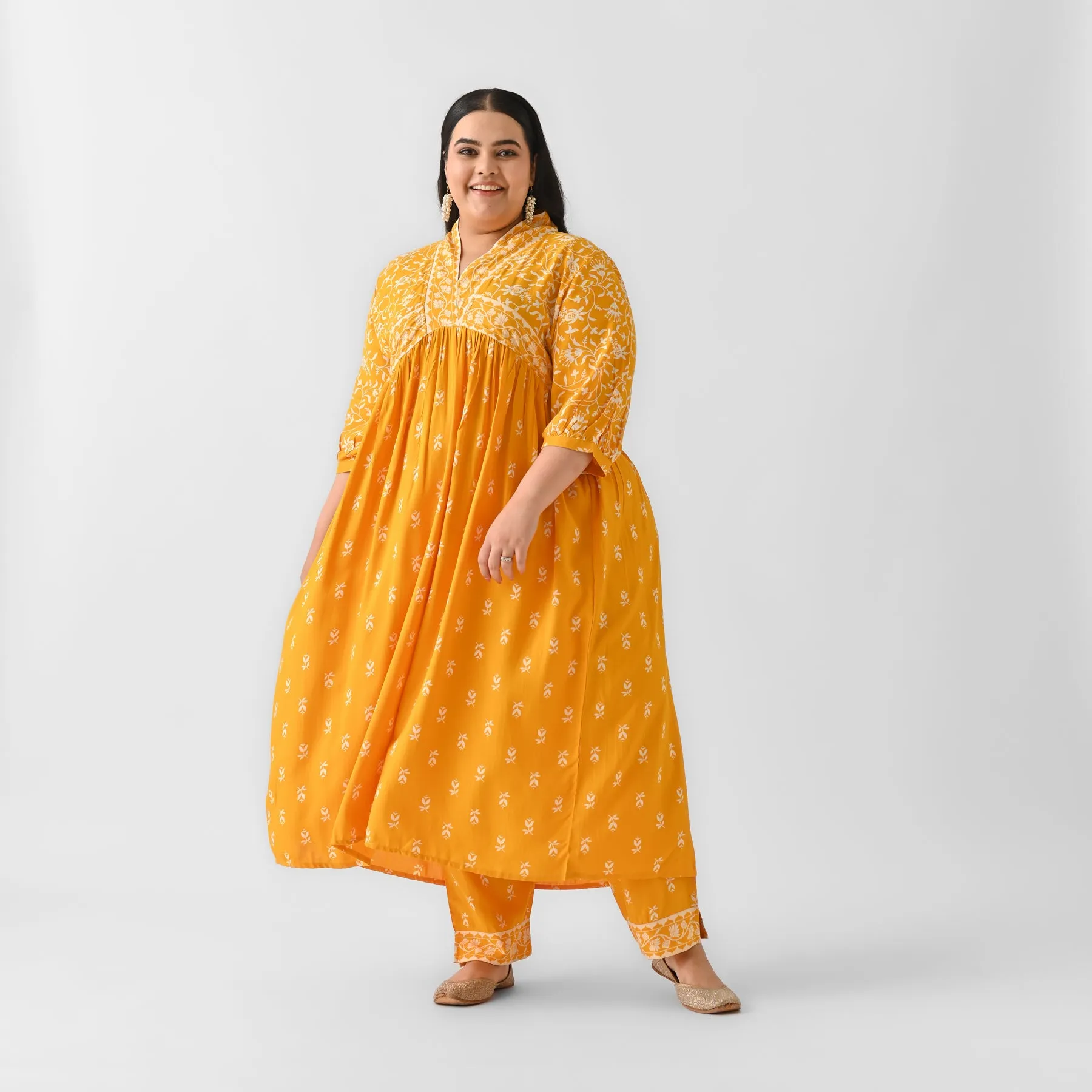 Yellow Floral Jaal V Neck Kurta Pant Set - SOM